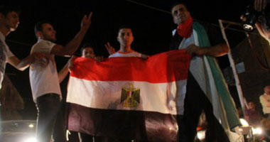 بالصور.. علم مصر يزين احتفالات جماهير فلسطين بكأس التحدى