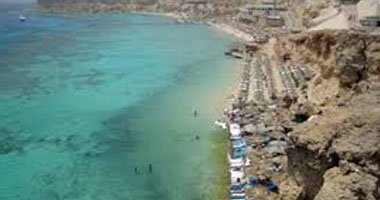 استمراراً للرواج السياحى.. مطار الغردقة يستقبل 13 ألف سائح على متن 73 رحلة.. وشرم الشيخ 7 آلاف على متن 38 رحلة.. ويصل لمنفذ طابا 1000 سائح من جنسيات مختلفة.. ونسبة الإشغال تتراوح ما بين 72 % إلى 85 %