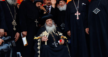 نجاح عملية جراحية للبابا شنودة