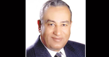 عمال موفنبيك يواصلون إضرابهم للمطالبة بزيادة المرتبات