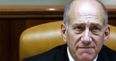 أولمرت يشيد باغتيال أحد عناصر القسام