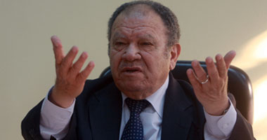 نقيب الزراعيين يتهم الحكومة بتعطيل أعمال النقابة 