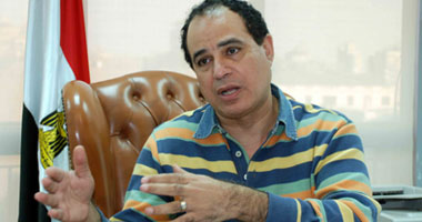أحمد مجاهد يعد بورش كتابة ونقد فى هيئة الكتاب