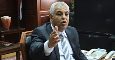 علام: تحسين نظم الرى فى 800 ألف فدان