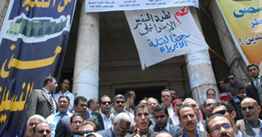 "مجلس المحامين" ينتقل لطنطا.. وخليفة يهدد بالتصعيد