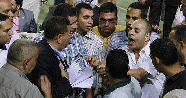 "المرشدين السياحيين" يرفضون قرار النقيب بتعليق الإضراب 