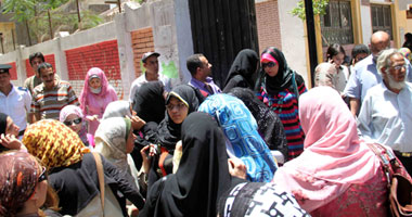 صعوبة "التفاضل والتكامل" تصيب طلاب الثانوية العامة بمطروح بالحزن