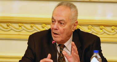 يحيى الجمل: القائمون على الحكم يغلقون كل النوافذ أمام تداول السلطة