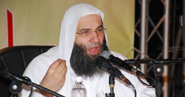سموحة يستضيف الشيخ محمد حسان السبت 