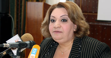  فى مؤتمر مستشارى قضايا الدولة: جدل بين السياسيين ونواب البرلمان حول معايير اختيار الجمعية التأسيسية للدستور.. والجبالى: هناك أسباب سياسية وقانونية تمنع مشاركة نواب البرلمان فى وضع الدستور 