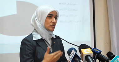داليا مجاهد: مرسى فشل فى حل مشاكل الداخل وقضايا الخارج الحساسة