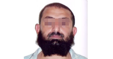 ننشر أول صورة للمتهم بقتل الداعية السلفى وزوجته 