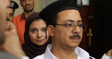 فى استئناف أسماء محفوظ على حبسها.. ممثلون من "الأوروبى" يتضامنون معها.. والناشطة: محاكمتى تتم بشكل تعسفى وما يحدث محاولة لاغتيال النشطاء السياسيين.. والدفاع أكد: لو تمت إدانتها فسيكون بتعليمات سيادية
