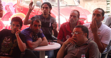 قارئ يشكو من انتشار قهاوى الشارع فى مساكن شيراتون