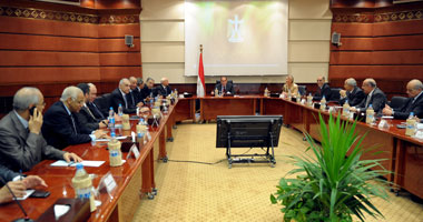 المشير يكلف الجنزورى بتسيير الأعمال لحين تشكيل حكومة جديدة