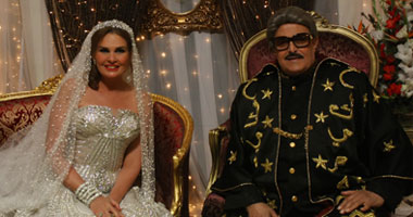  يسرا تطالب الإخوان بعدم التعرض للفن حتى لا يضربوا مصر "فى مقتل"
