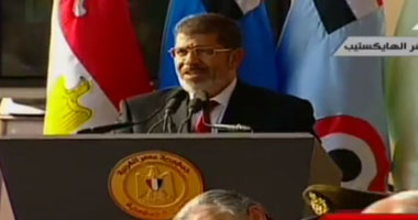 مرسى يؤكد أهمية توسيع نطاق التعاون بين مصر وليبيا