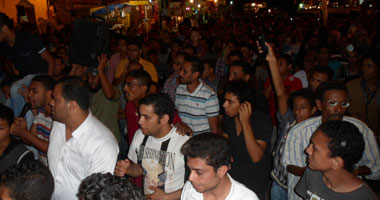 جماهير الأهلى تحتفى بفوز الفريق على الوداد المغربى بالمطار
