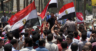 وقفة احتجاجية للقوى السياسية بالبحر الأحمر تضامنًا مع مليونية التحرير