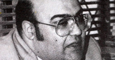 أسرة فرج فودة: دور النشر تسرق حقوق الملكية الفكرية له وتحرف كتبه