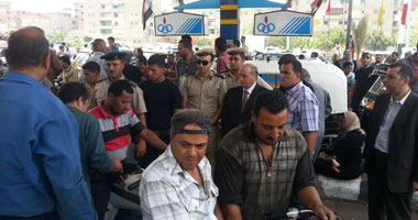 استياء بمطروح من استمرار أزمة الوقود رغم ذروة الإقبال على "المصايف"