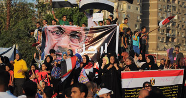 حرب شوارع بين الإخوان والأهالى فى الكيت كات 