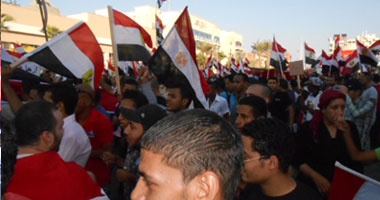 مسيرات تجوب الشوارع برمسيس للمطالبة بإسقاط النظام
