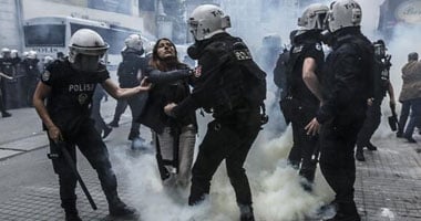 واشنطن: قلقون لاعتقال السلطات التركية المحتجين السلميين