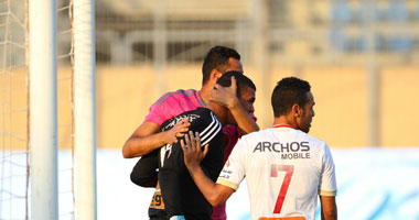 بالصور.. بعد 75 دقيقة.. التعادل الإيجابى 2-2 يسيطر على لقاء الزمالك والشرطة