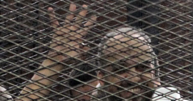 قطار المحاكمات اليوم.. استئناف محاكمة محمد البلتاجى ومحمود الخضيرى وآخرين فى قضية "تعذيب محام".. "الجنايات" تنظر محاكمة منفذى "مذبحة رفح الثانية".. محكمة جنايات الأقصر تُصدر حكمها فى قضية "خط الصعيد"
