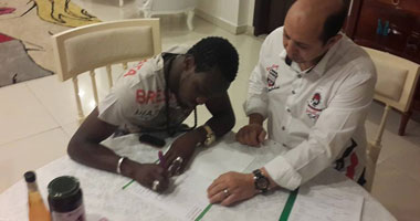 كوفى يقضى فترة استجمام بـ"أوامر" الزمالك