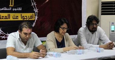 بدء مؤتمر الأحزاب للمطالبة بالإفراج عن مسجونى قانون التظاهر