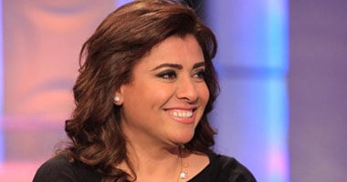 نشوى مصطفى تعبر عن دعمها وفخرها بالجيش المصرى على "فيس بوك"