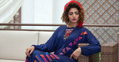 مجموعة أزياء منقوشة بزخارف يدوية لصيف 2014
