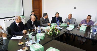 وزير الصحة ينهى اجتماعه بمجلس طب اﻷزهر لعرض بروتوكول تطوير الخدمات 