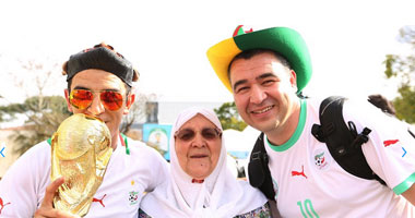 بالصور.. جماهير الجزائر تتوافد على ملعب المباراة