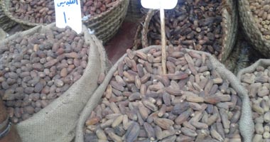 مسلسلات رمضان تتحكم فى أسعار "البلح" هذا العام