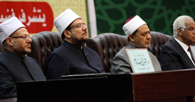 شيخ الأزهر يهنئ الرئيس السيسى بحلول شهر رمضان