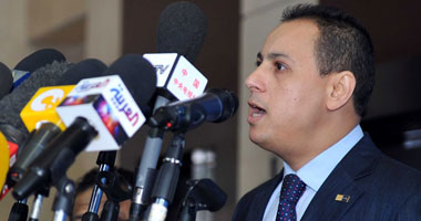 البورصة تبدأ تعاملاتها بأداء ضعيف ومؤشرها الرئيسى يرتفع 0.02%