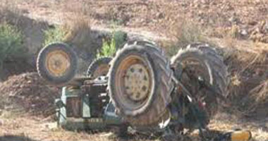 انقلاب جرار زراعى بترعة الحويتى بسوهاج ووفاة طالبين