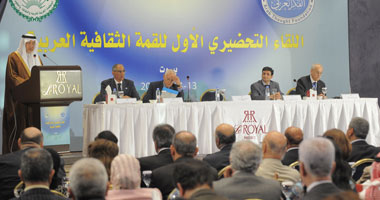 "تشجيع المبدعين" أهم توصيات الفكر العربى