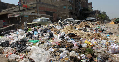  تلال القمامة تحاصر منشأة ناصر