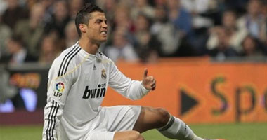 بالأرقام.. هل يدفع كريستيانو رونالدو ثمن الرحيل عن ريال مدريد؟