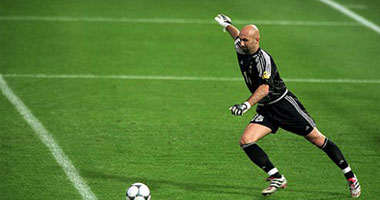 العد التنازلى لكأس العالم.. 10 مباريات بشباك نظيفة تقود بارتيز لرقم قياسى