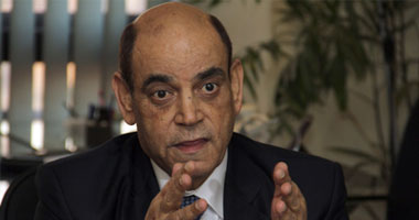 نمر حماد: أبو مازن لم يتلق دعوة رسمية لزيارة مصر حتى الآن  