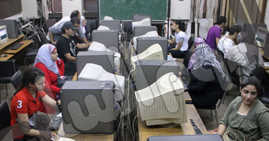 تعطل بعض أجهزة الحاسب بمكتب تنسيق القاهرة 