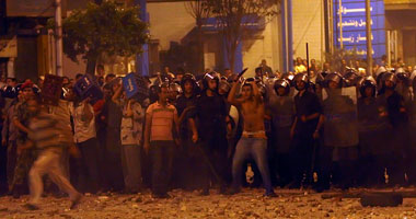 آلاف المتظاهرين بالعباسية يعودون إلى ميدان التحرير
