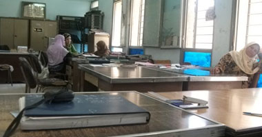 إضراب بالشهر العقارى بالبحر الأحمر للمساواة مع خبراء العدل