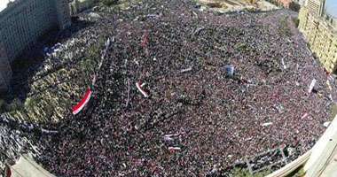 منتدى للشعر العربى بجامعة طنطا فى الاحتفال بذكرى الثورة 