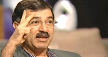 علاء صادق يطالب البرلمان بالاستماع لشهادة طفل ضد الداخلية